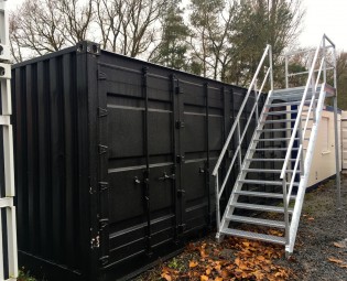 CONTAINER STAIRS (10)