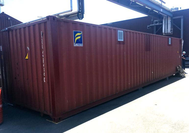 Coupled 40FT and 20FT containers (6)