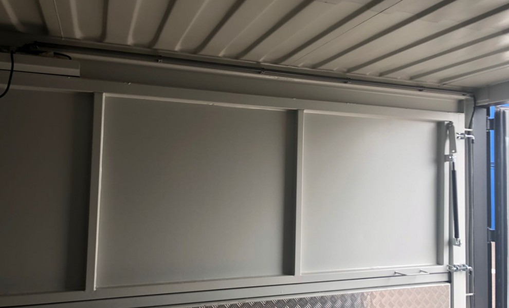 20FT container with folding shutter (7)