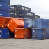 Gefallene containers