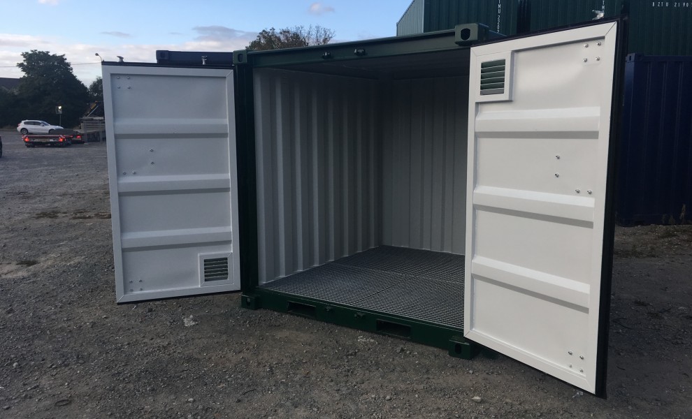 8ft environmental container