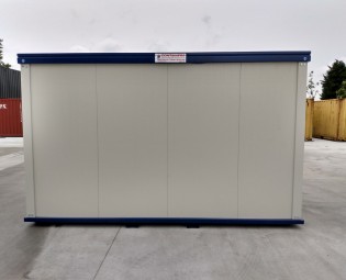 Werfcontainer 4 x 2,4 m