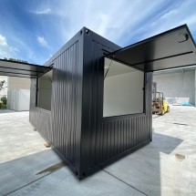 Barcontainer 6x3m in Schwarz (Ral 9005)