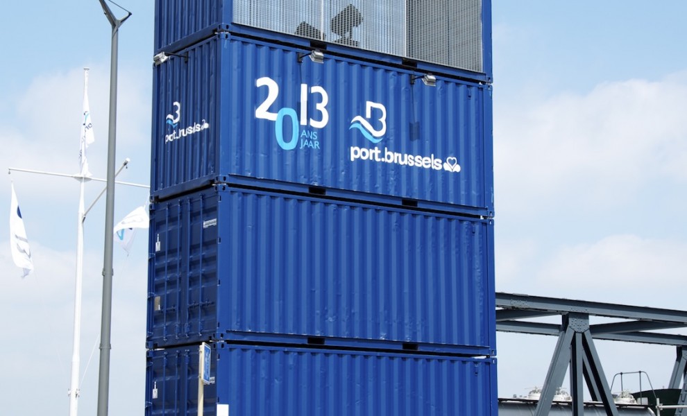 Stacked shipping containers (1)