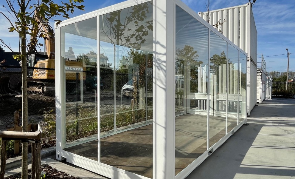 Witte 20ft showroom container