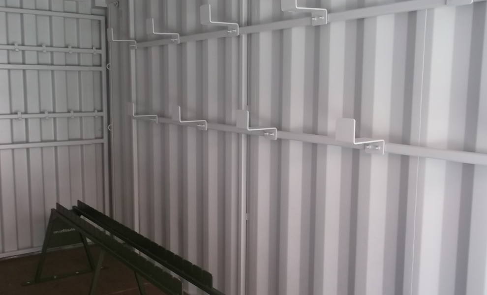 Containers for the army (4)