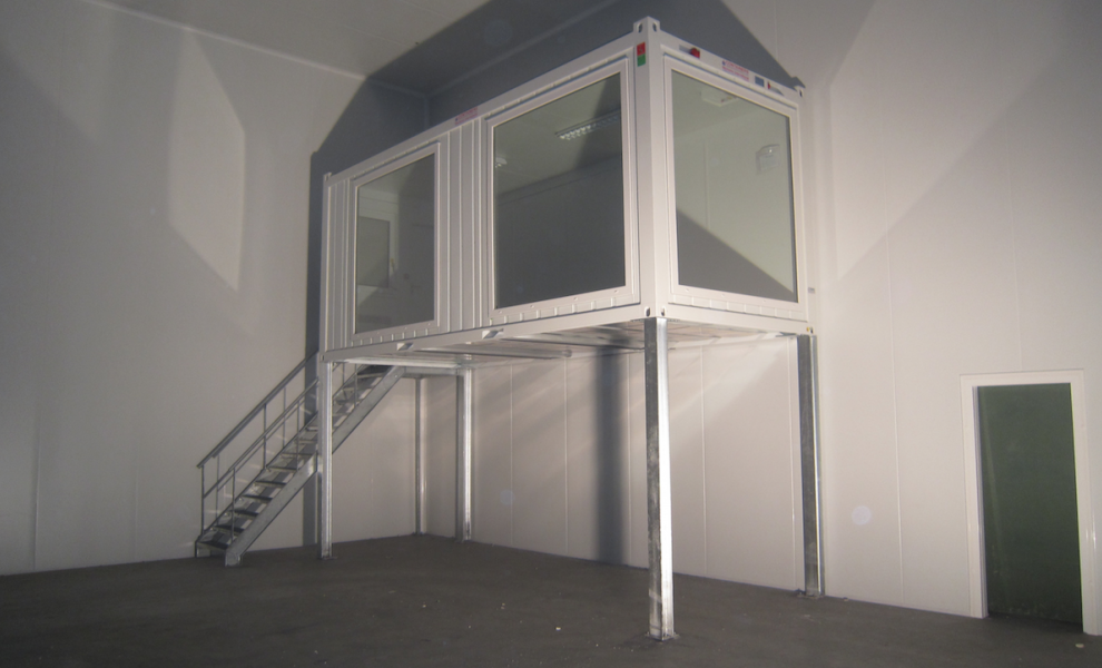 Bürocontainer mit Treppe (5)