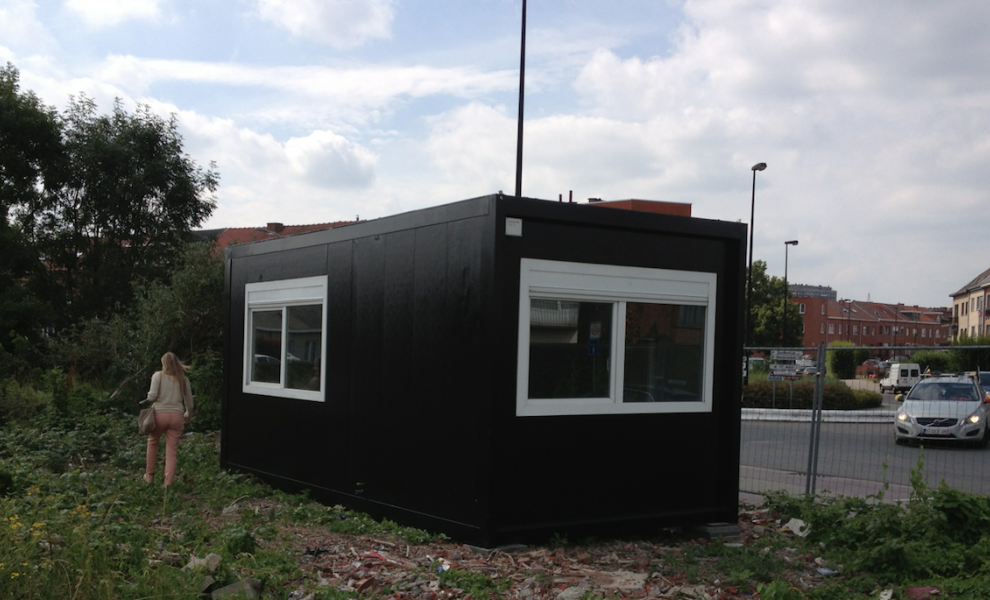 Vertriebsbüro in Container (1)