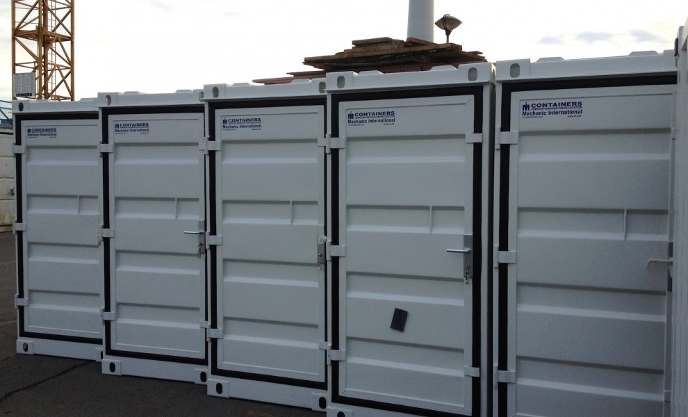 Small storage containers (15)
