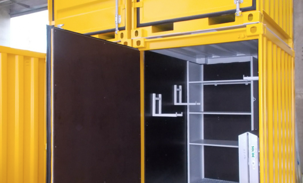 Kleine Ingerichte containers (3)
