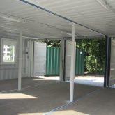 Gekoppelde zeecontainers (16)