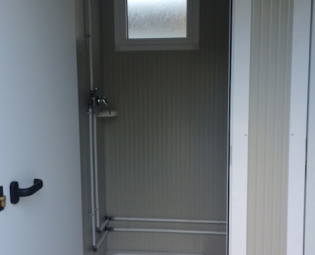 NOUVEAU CONTENEUR SANITAIRE (DIM. 6.00 X 2.40 M) (3)