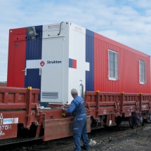 Bureelcontainer op wagon (1)