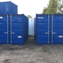 10ft storage container with metal racks (1)