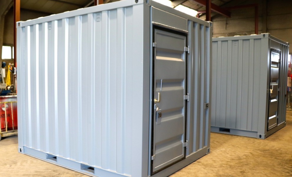 10FT storage container with door (1)