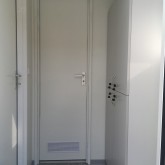 Conteneur sanitaire de pieds sur berce en neuf (14)