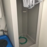 Conteneur sanitaire de pieds sur berce en neuf (16)
