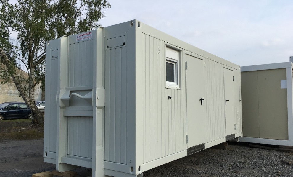 Conteneur sanitaire de pieds sur berce en neuf ((1)