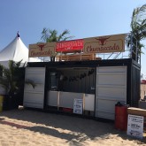20FT Barcontainer mit Terrasse und Treppe (1)