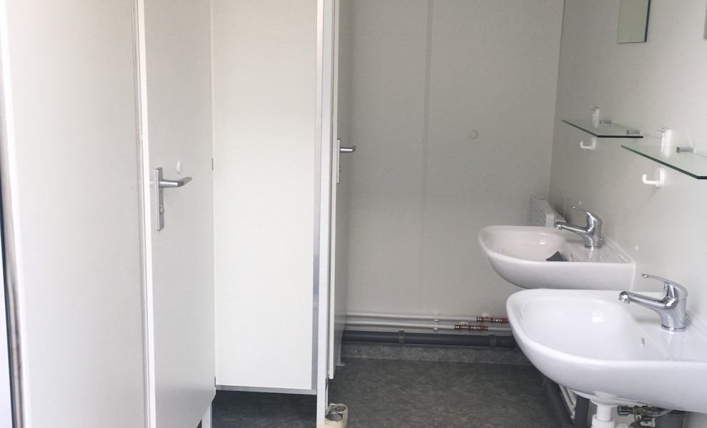 4m Sanitair container