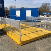 20ft platform container with foldable railing