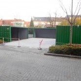 Lieu de stockage couvert dans des conteneurs
