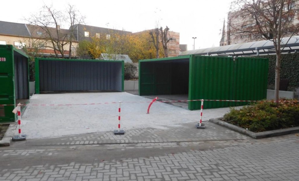 Lieu de stockage couvert dans des conteneurs