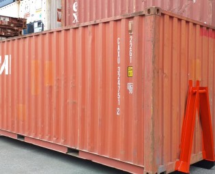 20ft Tweedehands container op slede rood-bruin