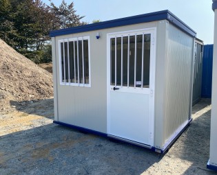 Baucontainer 3,0 x 2,4m