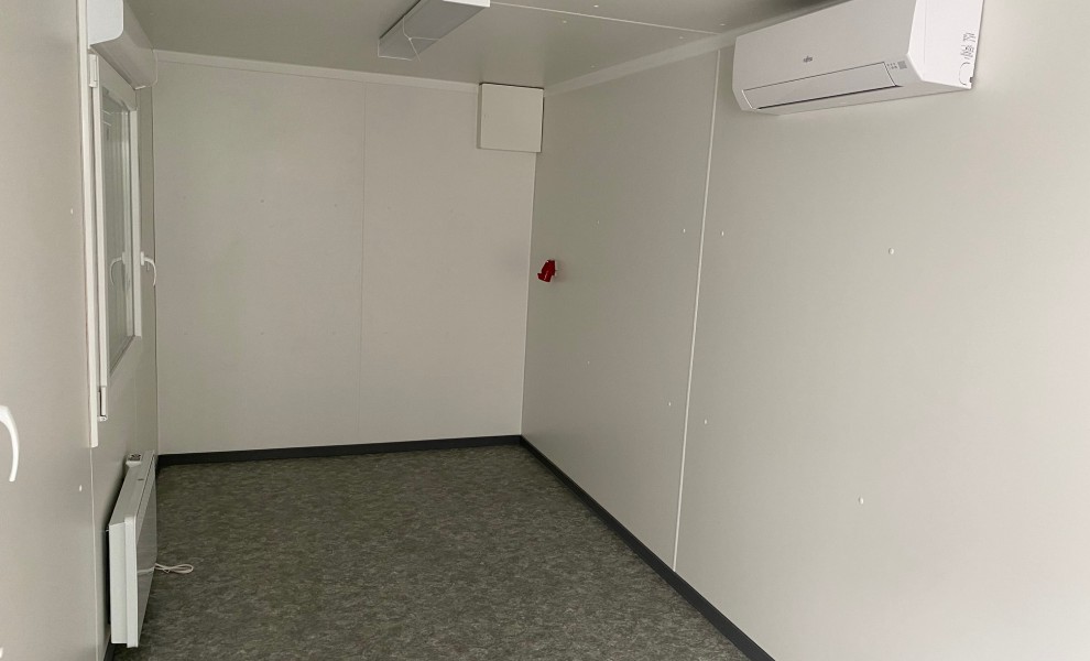 Conteneur de bureau avec évier
