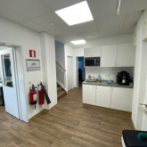 Conteneur de bureau avec kitchenette