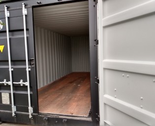 Erste reise 20ft offener seite seecontainer in schwarz