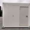Weiße Bürocontainer von 6 bei 3 meter