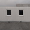 Weiße Bürocontainer von 6 bei 3 meter