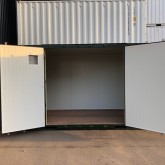 Conteneur maritime de 20pds avec porte latérale en vert foncé