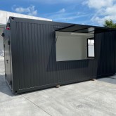Conteneur de bar 6x3m en noir (Ral 9005)