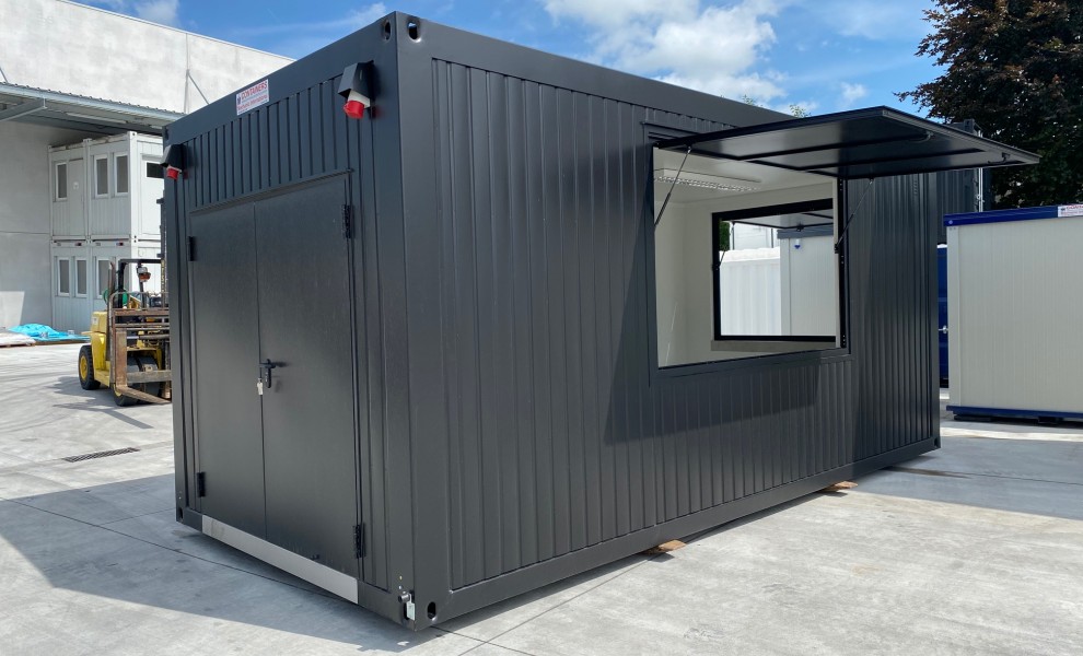 Conteneur de bar 6x3m en noir (Ral 9005)