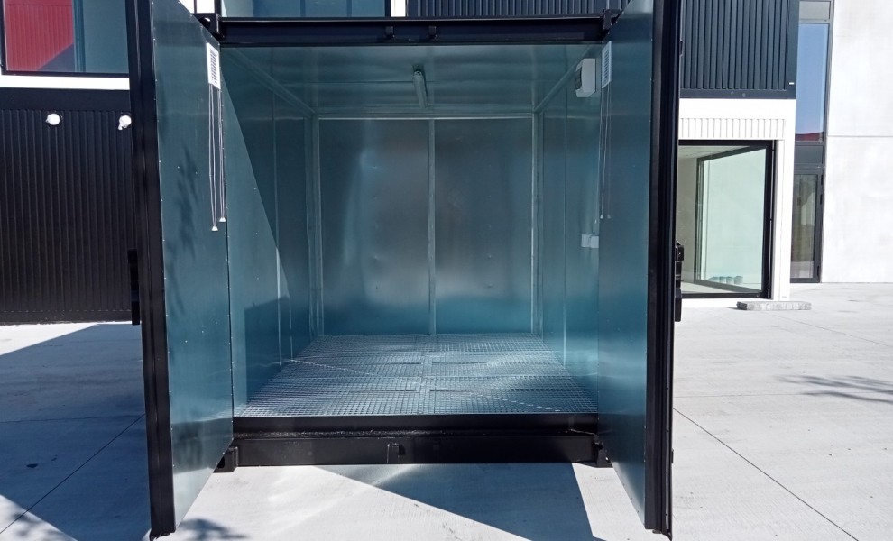 10ft Umweltcontainer mit Elektroanschluss in ral 9005 schwarz