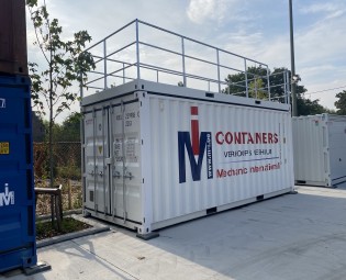 20ft Terrassencontainer auf Seecontainer