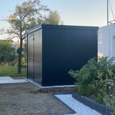 Conteneur d'abri en noir