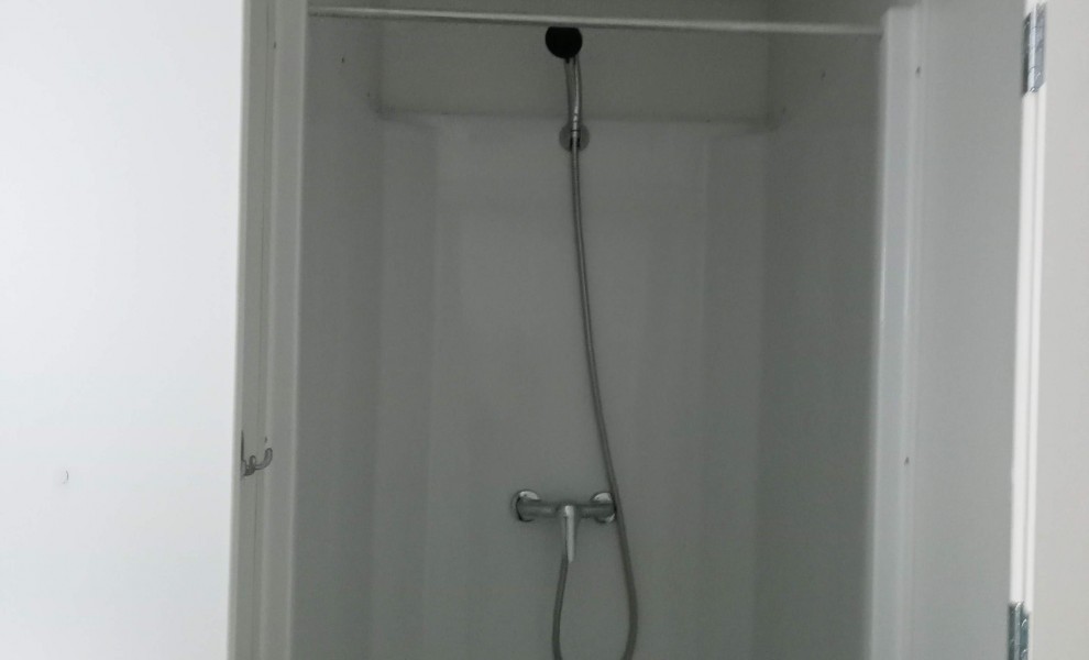 Conteneur douche