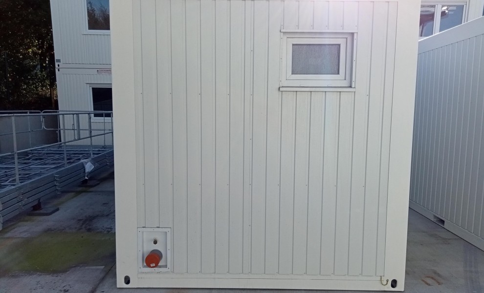 Conteneur toilette et douche de 20pds