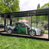 Exposition dans un conteneur vitre