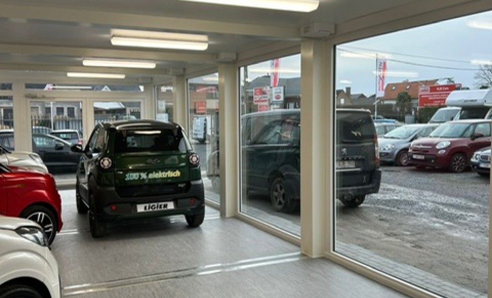 Showroom Containers