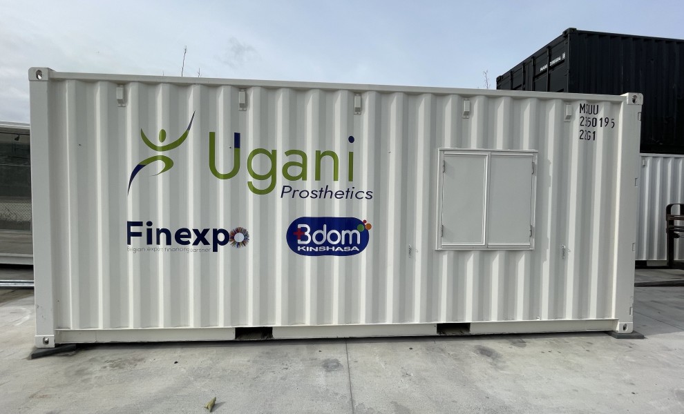 Zeecontainer Ugani