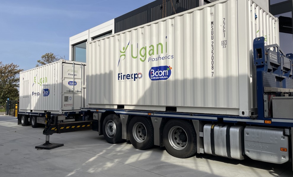 Zeecontainer Ugani