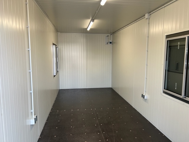 Zeecontainer Ugani
