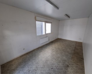 Tweedehands bureelcontainer 6x3m met zwart kader