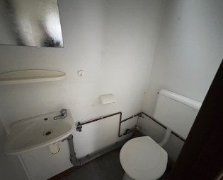 Bureelcontainer-8x3-tweedehands3