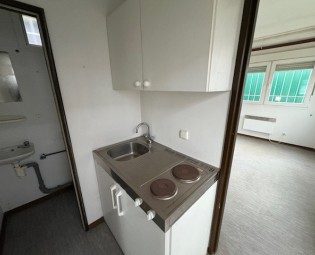 Bureelcontainer-8x3-tweedehands4